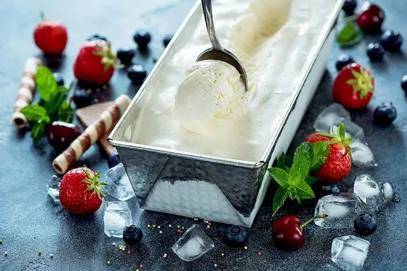 Домашен кето ванилов сладолед