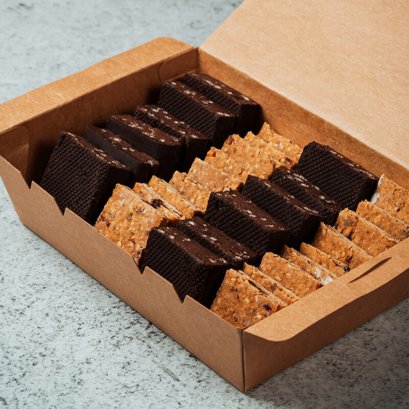 КЕТЪРИНГ ВАРНА ПРОТЕИНОВО БАРЧЕ БРАУНИ И БАРЧЕ С МИКС ОТ ЯДКИ 1