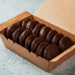 КЕТЪРИНГ МЕДЕНКИ С ШОКОЛАД 1