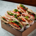 КЕТЪРИНГ СОФИЯ НЕАПОЛИТАНСКИ САНДВИЧИ С ШУНКА 1