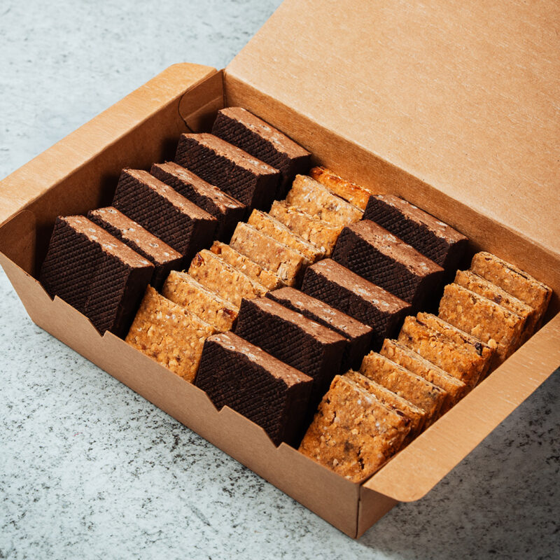 КЕТЪРИНГ СОФИЯ ПРОТЕИНОВО БАРЧЕ КУКИС И БАРЧЕ С МИКС ОТ ЯДКИ